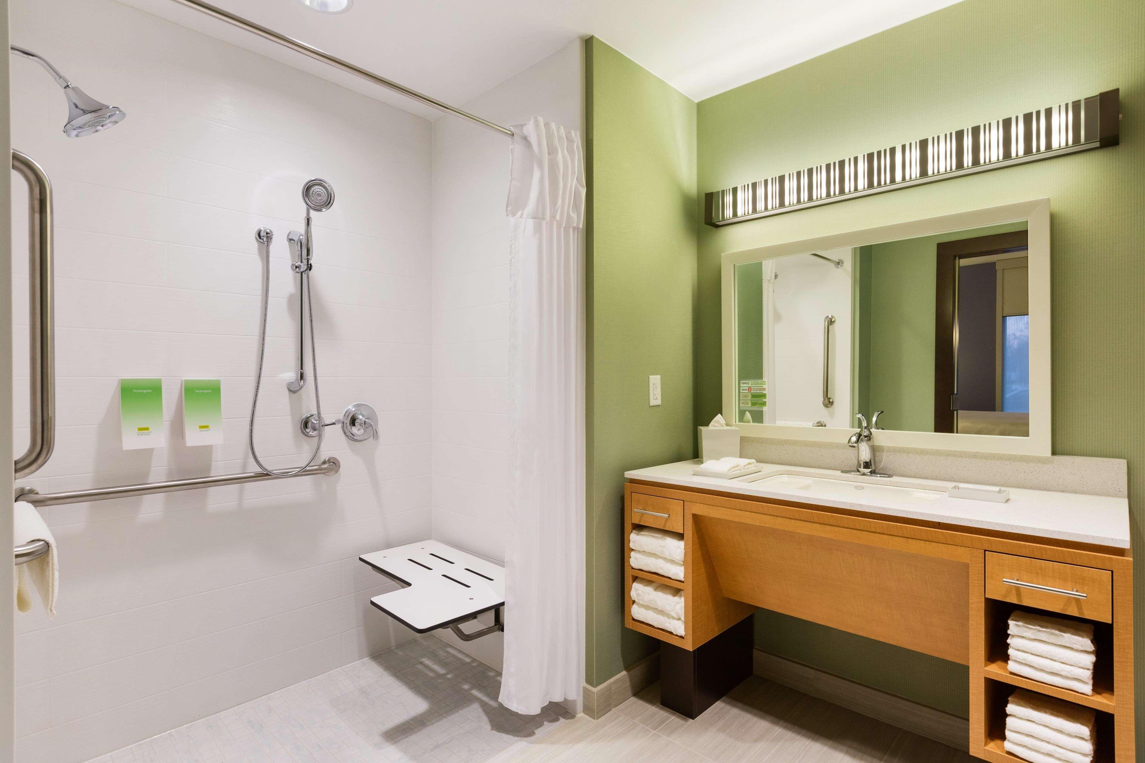 Home2 Suites By Hilton Sioux Falls Sanford Medical Center Exterior photo