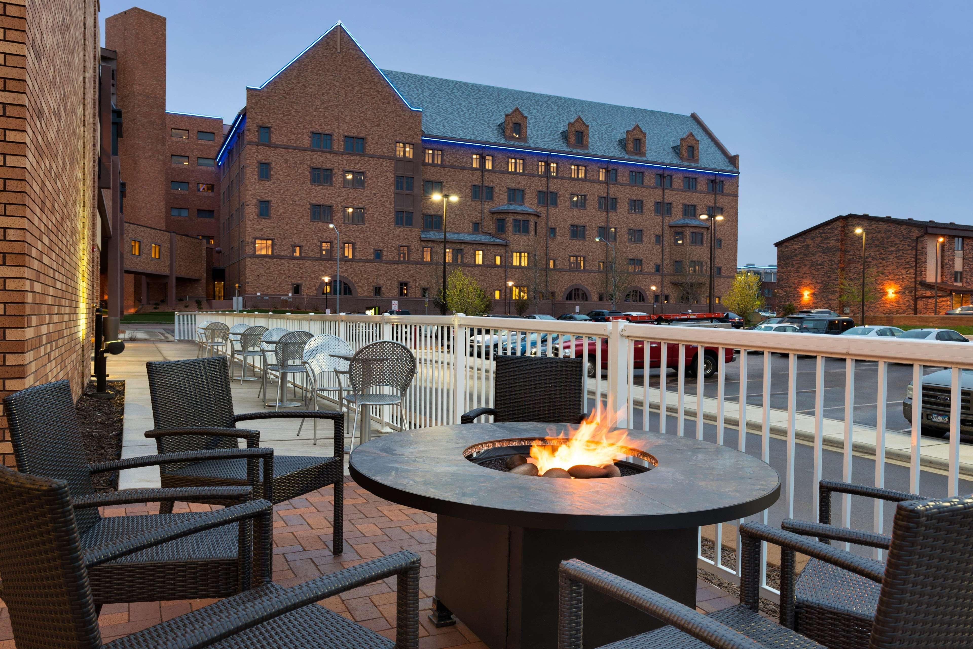 Home2 Suites By Hilton Sioux Falls Sanford Medical Center Exterior photo