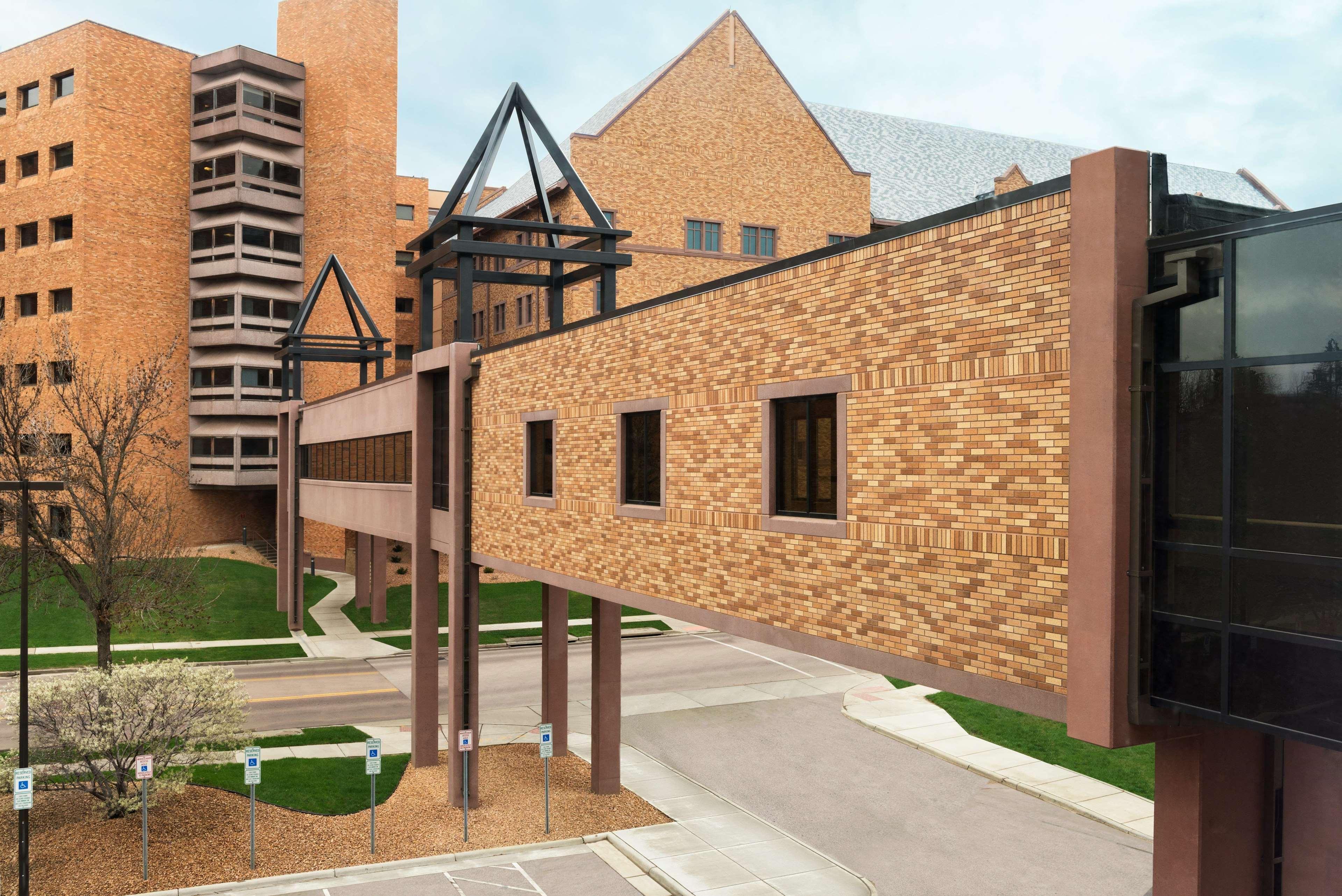 Home2 Suites By Hilton Sioux Falls Sanford Medical Center Exterior photo