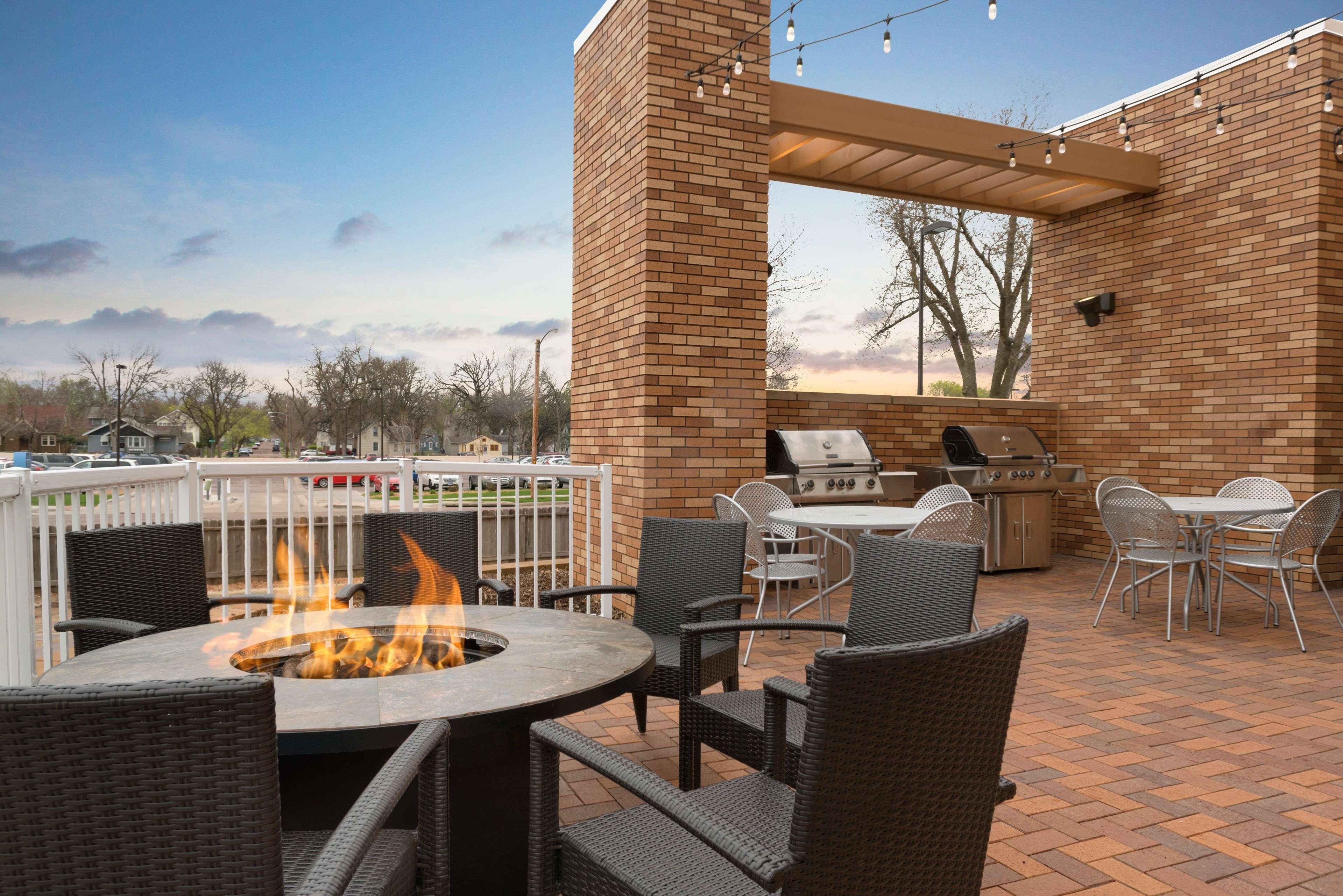 Home2 Suites By Hilton Sioux Falls Sanford Medical Center Exterior photo