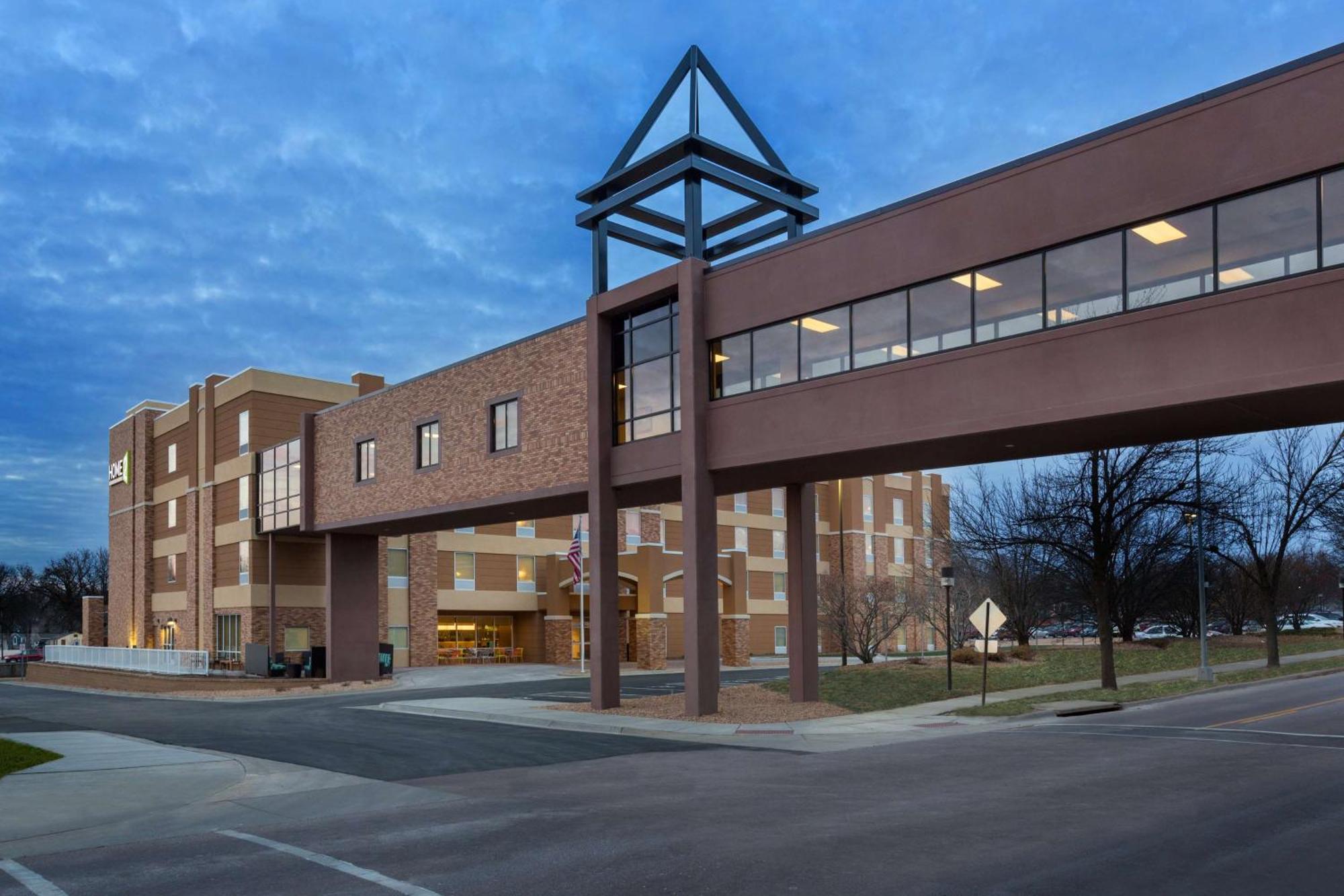 Home2 Suites By Hilton Sioux Falls Sanford Medical Center Exterior photo