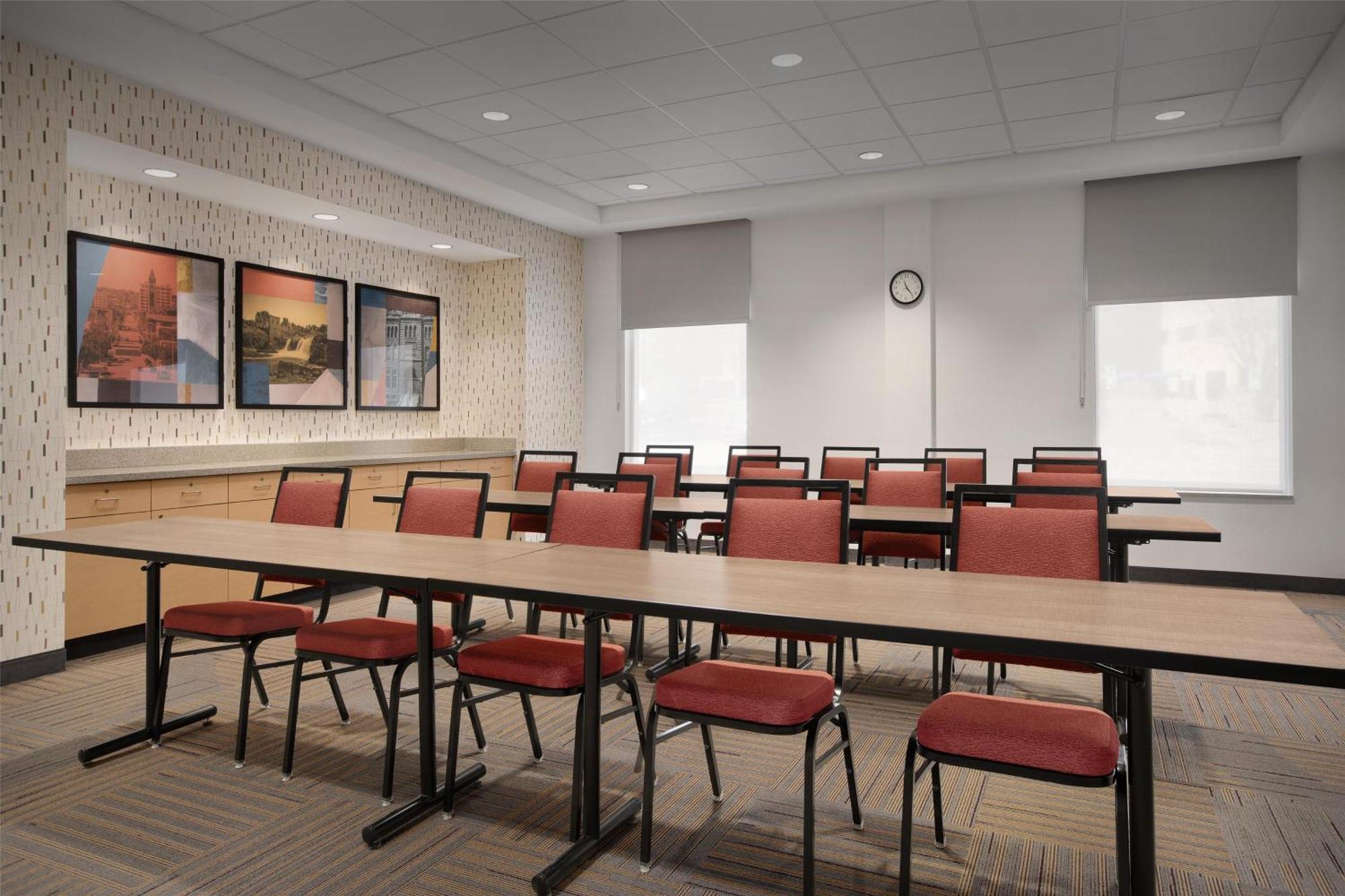 Home2 Suites By Hilton Sioux Falls Sanford Medical Center Exterior photo